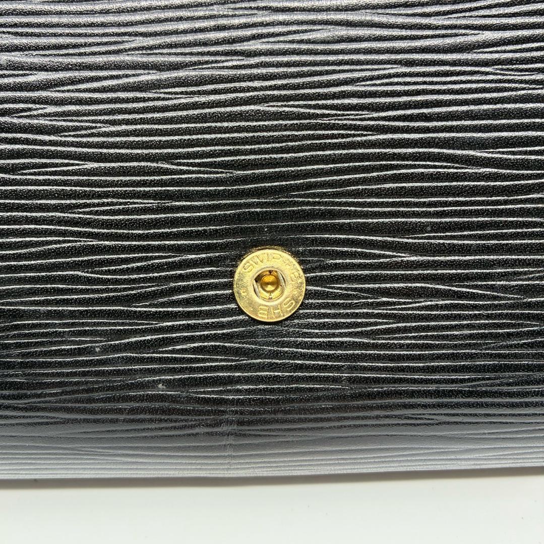 LOUIS VUITTON エピ クラッチバッグ 黒 ブラック A1346A7