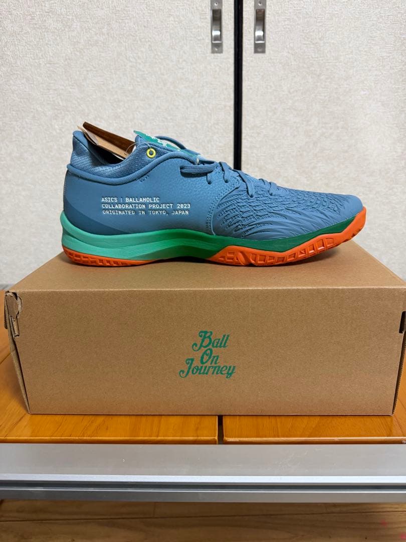 アンプレアルス ボーラホリック アシックス　27.5センチ