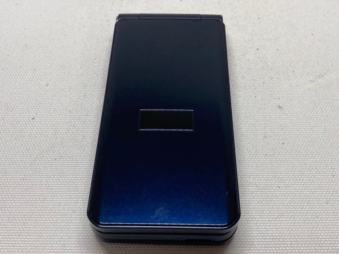 美品　docomo　F-41C　arrows　富士通　j551d294dd