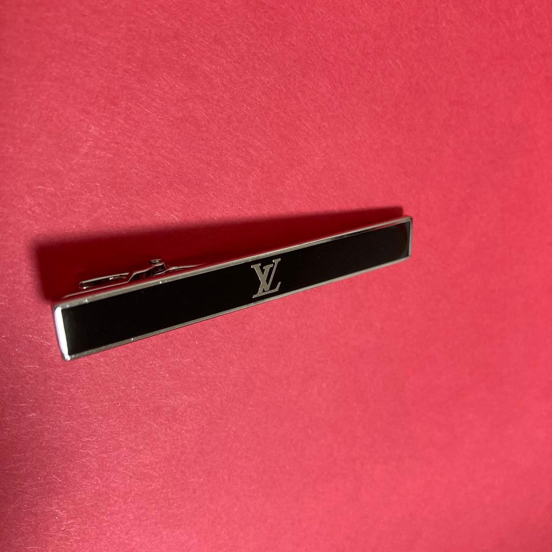 Louis Vuitton ネクタイピン ブラック　LVアワード M00913