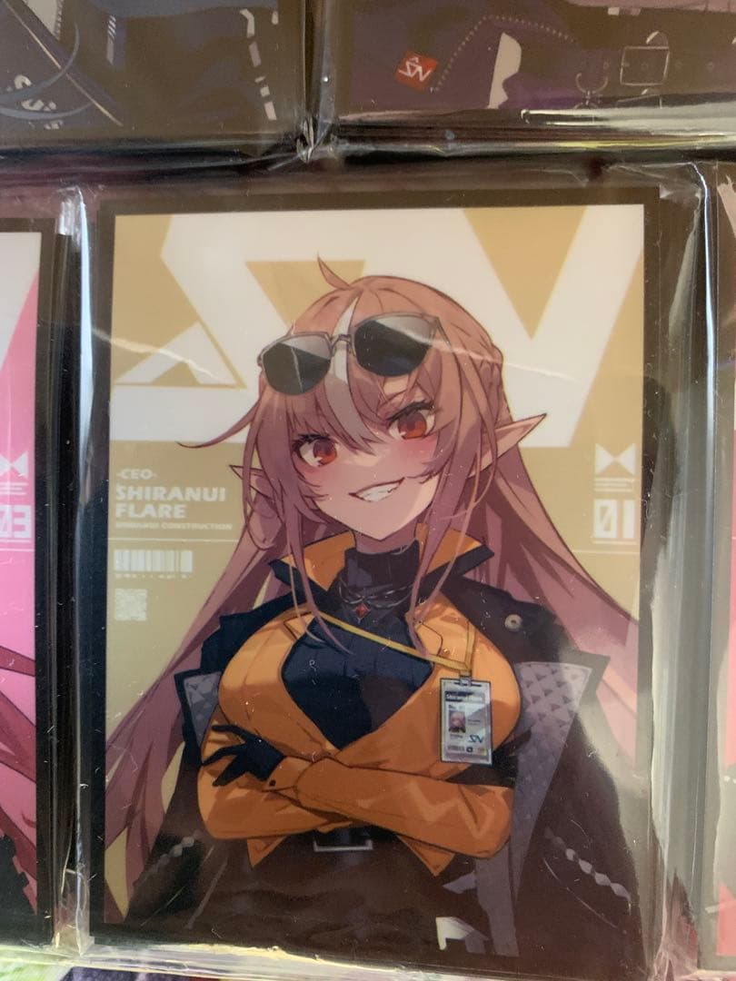 ホロライブ　カードスリーブ　すいせい　ノエル　みこ　フレア　ポルカ