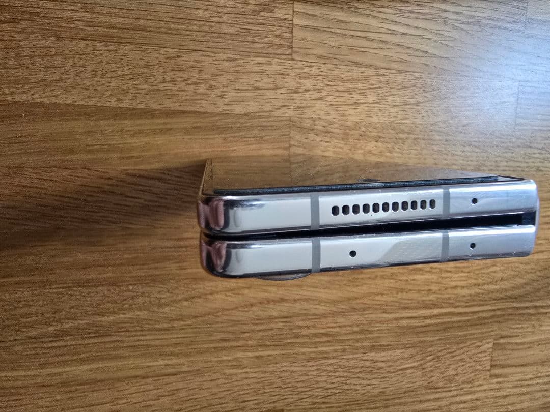 Samsung Galaxy Z Fold 4 256GB SIMフリー 韓国版