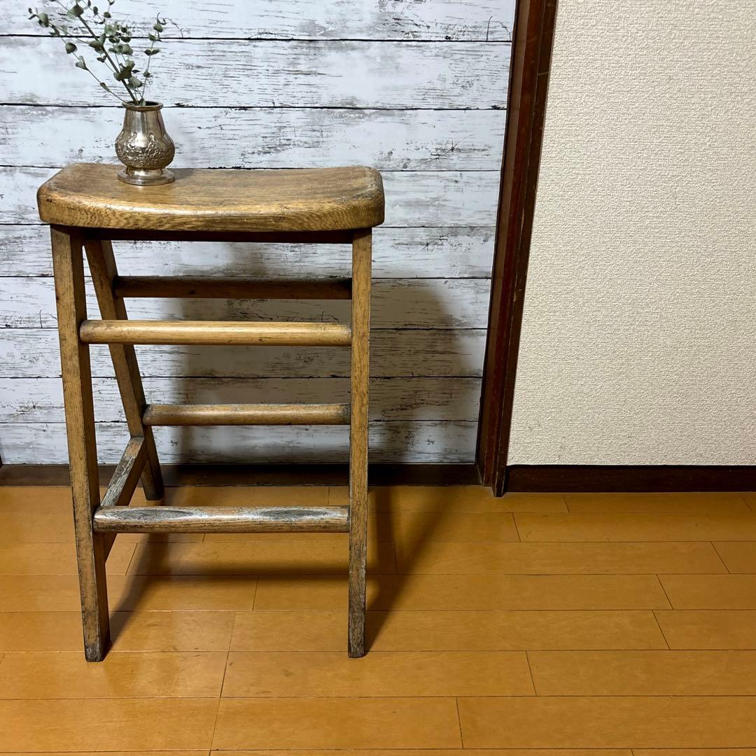 nao FUTABA家具　ヴィンテージスツール