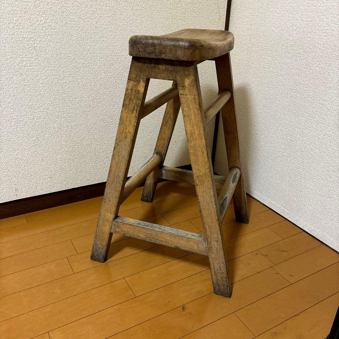 nao FUTABA家具　ヴィンテージスツール