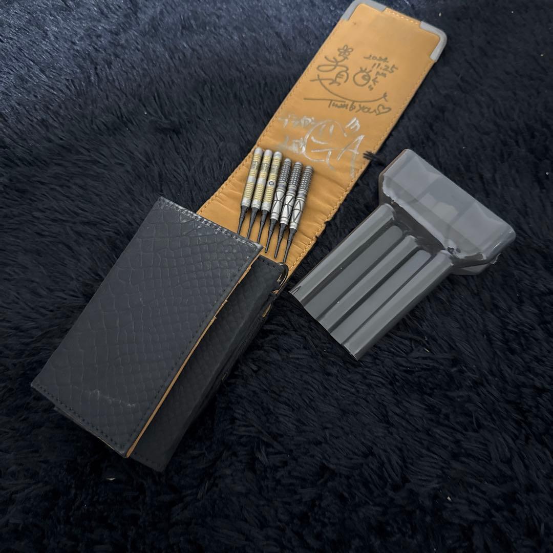 TRINIDAD ユニコーン ダーツバレル ケース マエストロフェーズ3