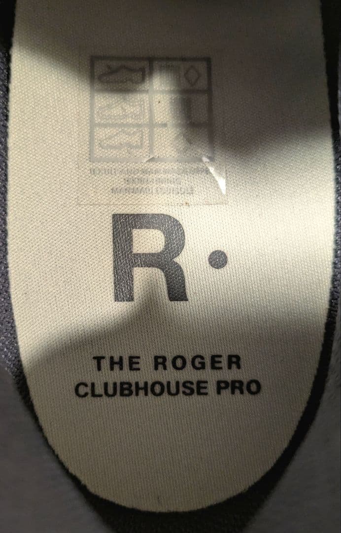 未使用On Running The Roger Pro 限定カラー_27.5cm