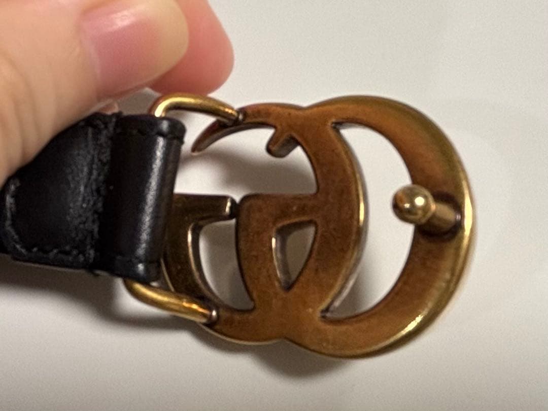 GUCCI ロゴ ブラックレザーベルト
