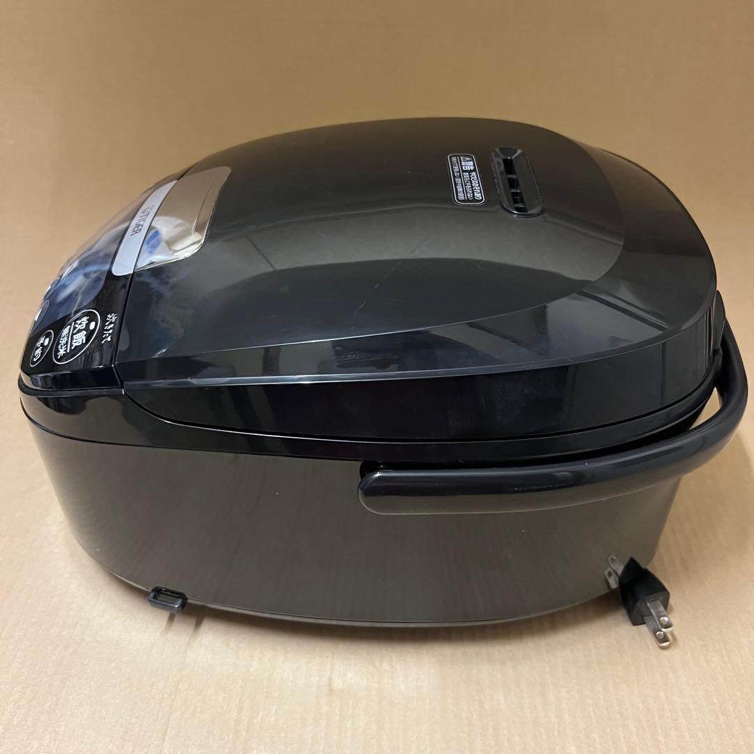 【中古・美品】タイガー 「炊きたて」IH炊飯器 5.5合炊き JPW-H100