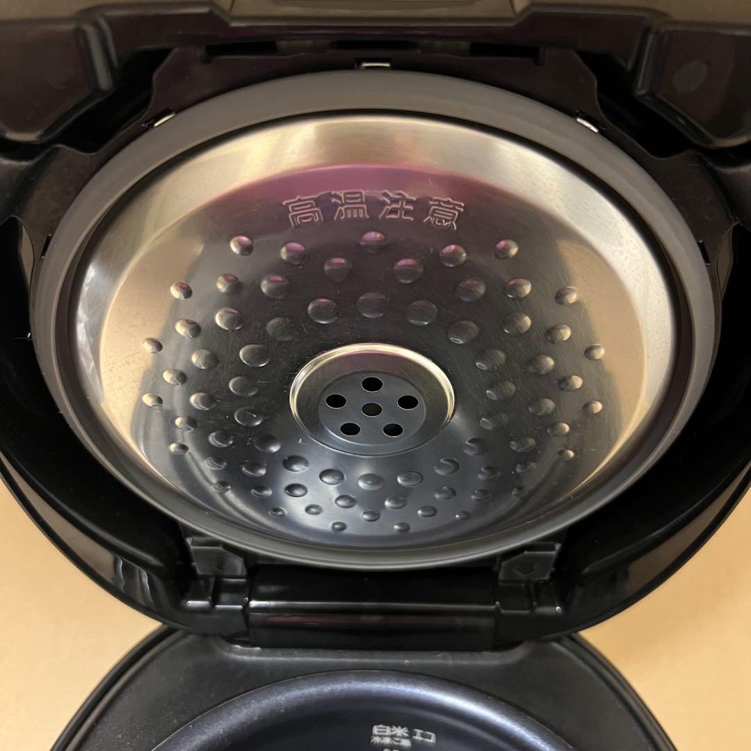 【中古・美品】タイガー 「炊きたて」IH炊飯器 5.5合炊き JPW-H100
