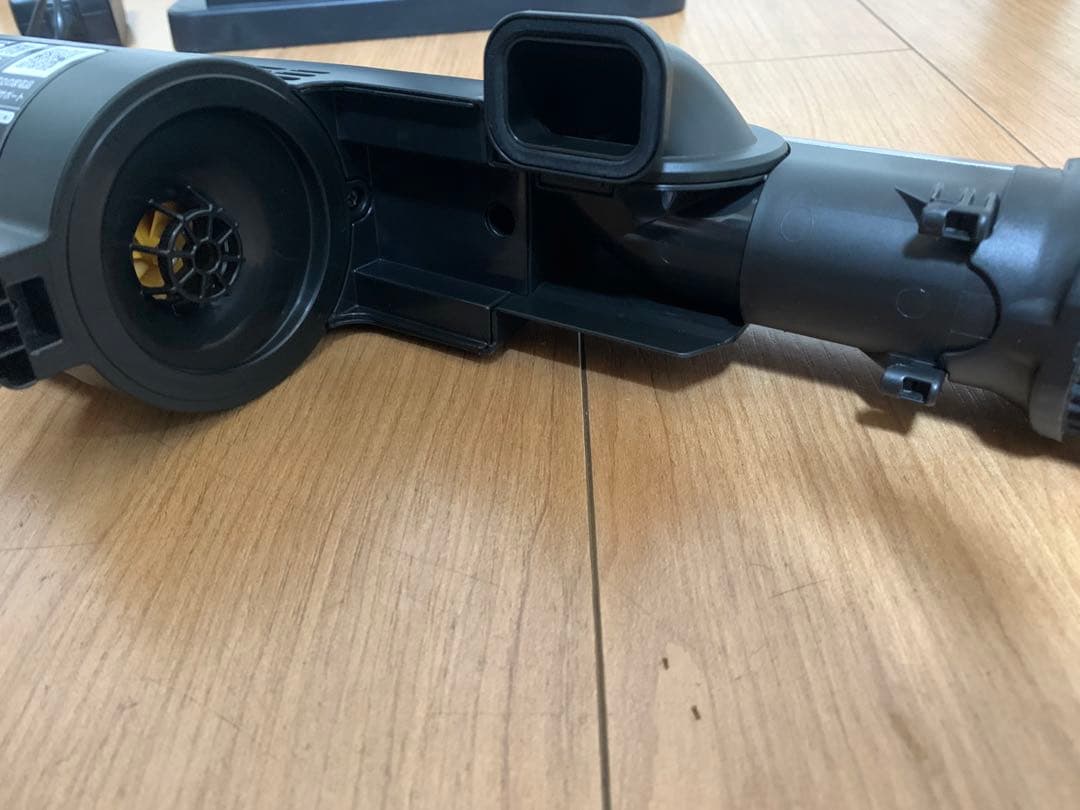 日立PV-BL2H 2022 LEDライト付きコードレスクリーナー