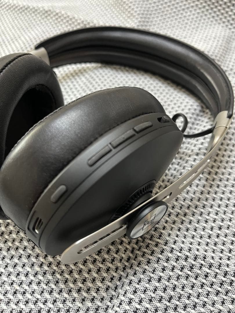 Sennheiser Momentum ワイヤレスヘッドホン