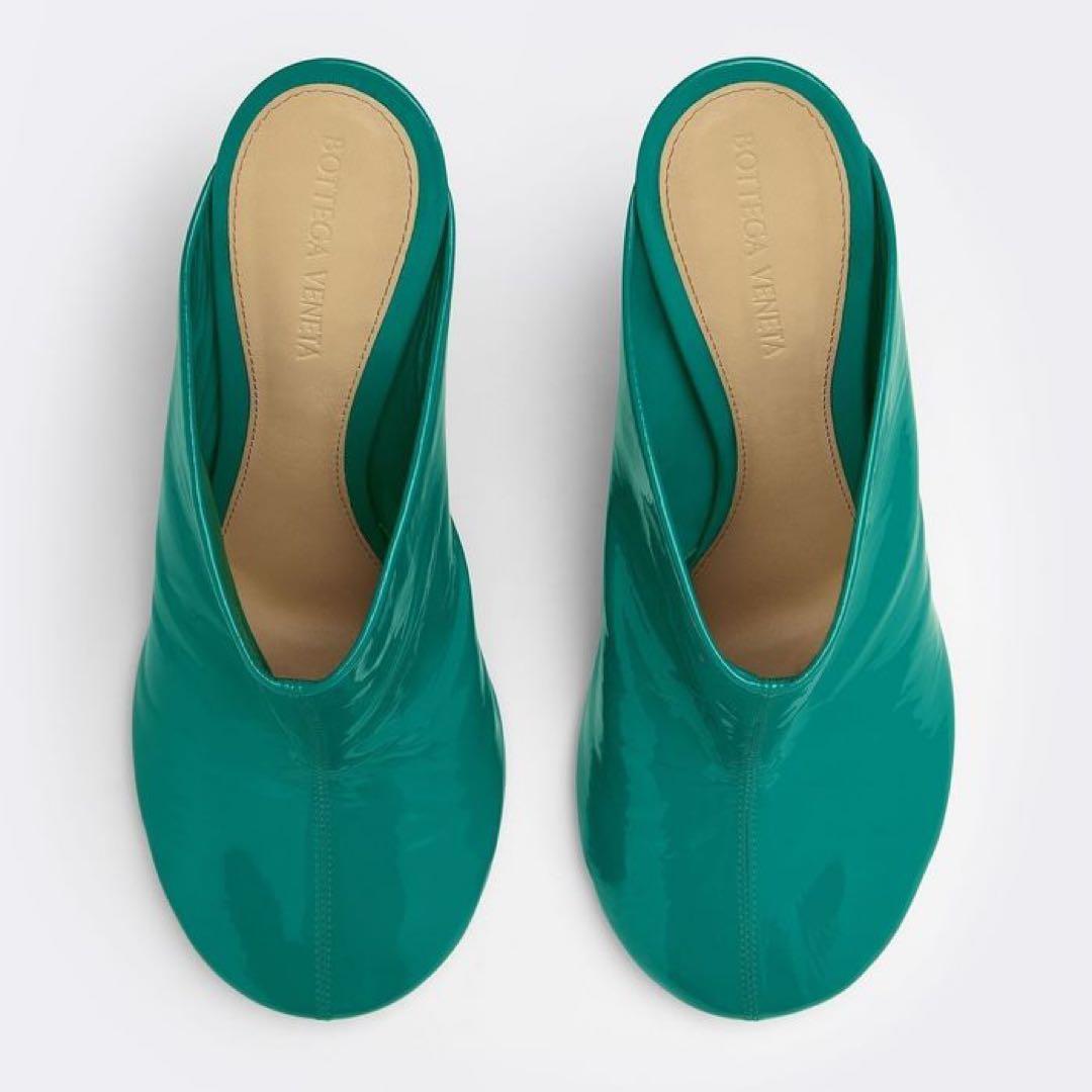 新品未使用　ボッテガ　べェネタ SOCK ドットミュール パテントレザー 9cm