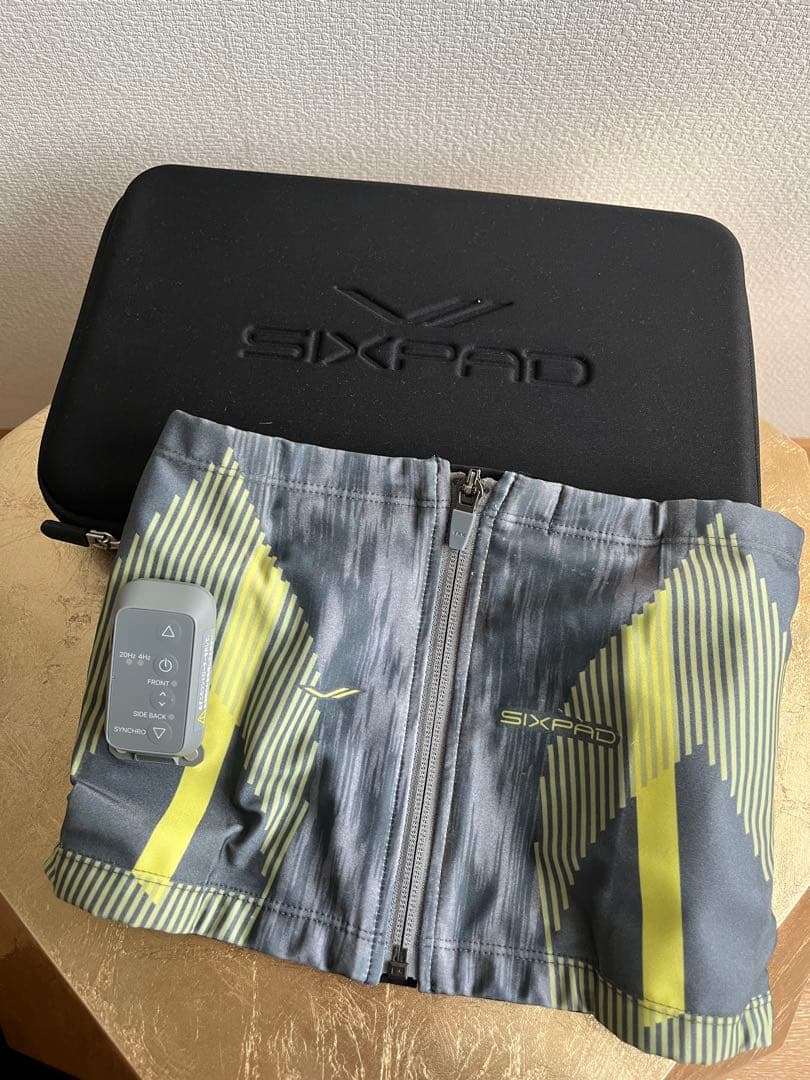 SIXPAD エクササイズウェア グレー/イエロー