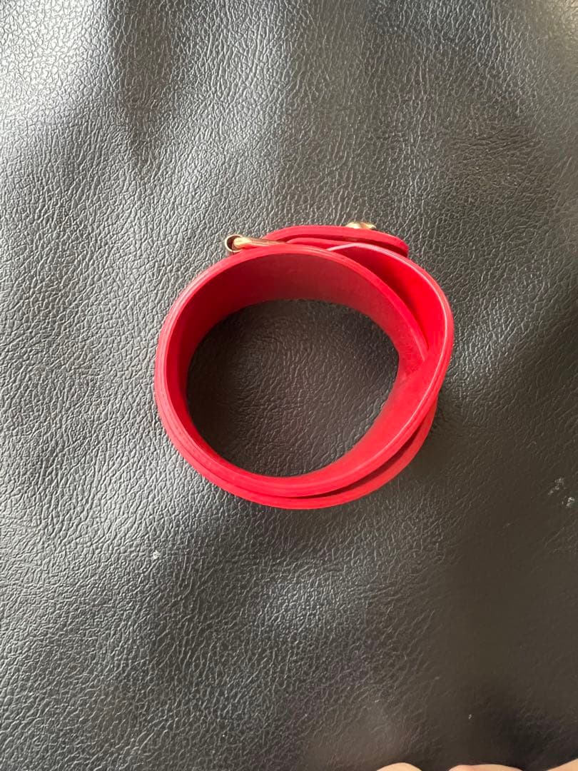 Vivienne Westwood レザーブレスレット レッド バングル