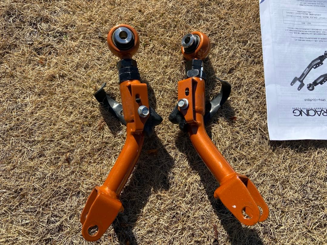 86 BRZ 調整式 ピロ トレーリングロッド リア skid racing