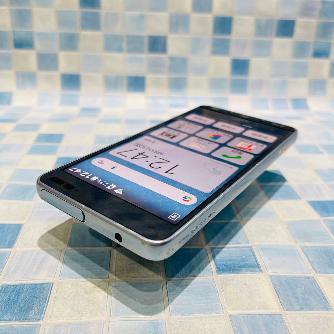 au SIM BASIO3 32GB ブルー 電池良好