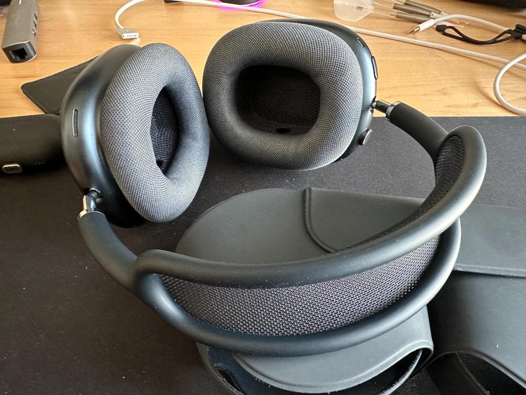 ヘッドホン Apple AirPods Max Midnight USB-C A3184