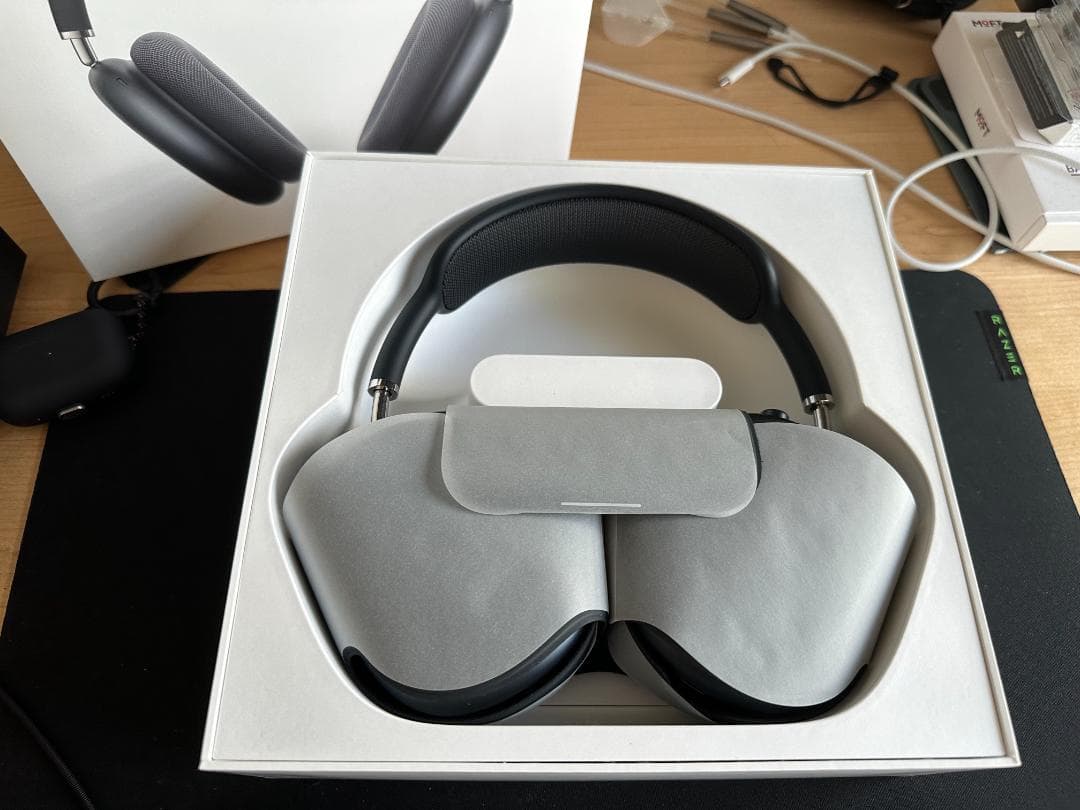 ヘッドホン Apple AirPods Max Midnight USB-C A3184