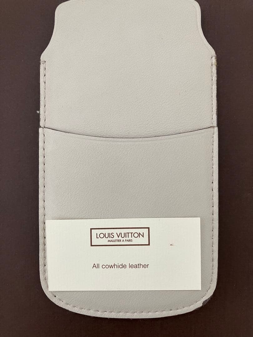 ルイ ヴィトン LOUIS VUITTON スマホケース