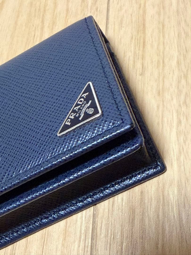 PRADA ネイビー レザー 名刺入れ