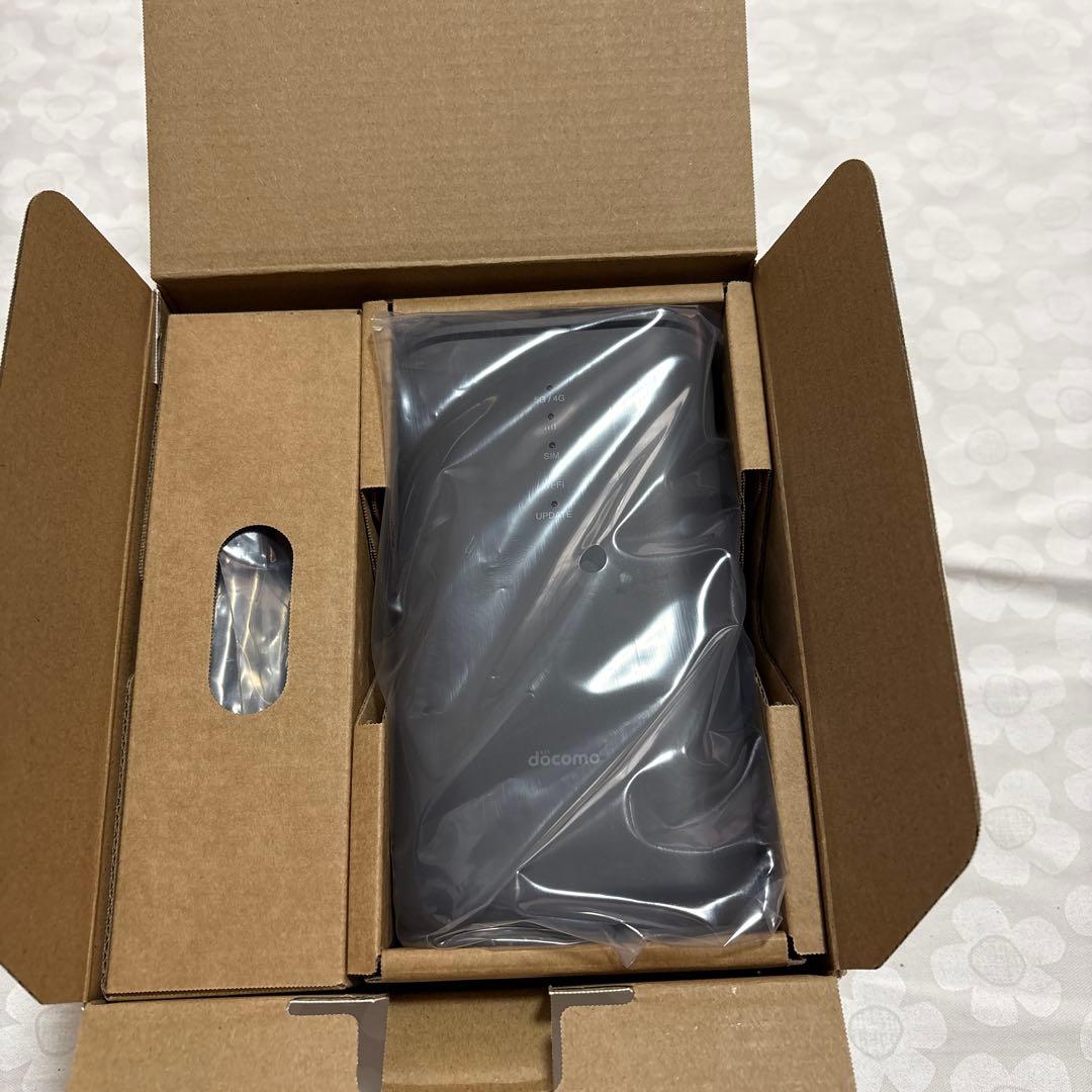 ルーター・ネットワーク機器 docomo  5G SHARP HR02