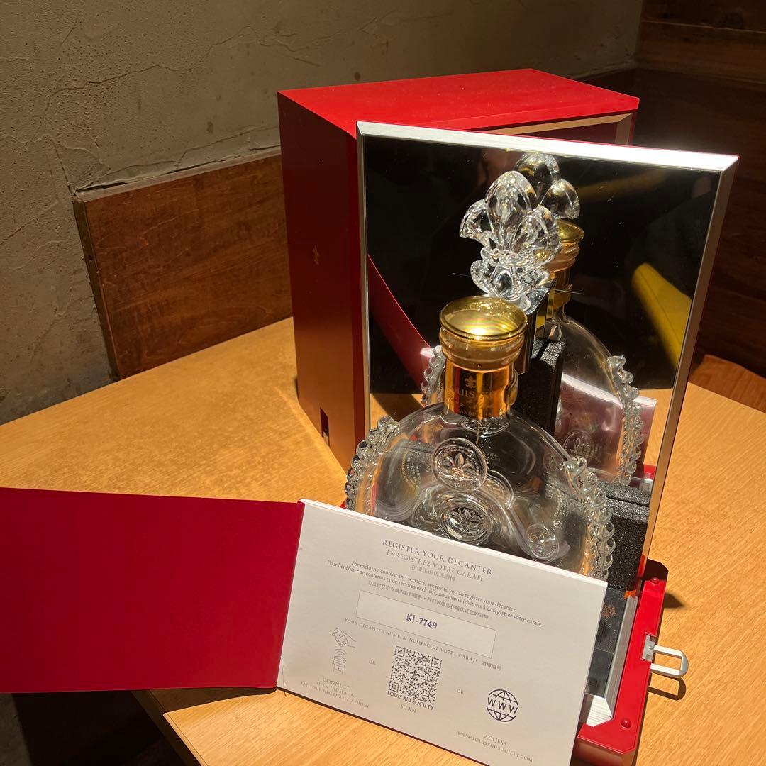 レミーマルタン ルイ13世 箱付き空き瓶 バカラクリスタルボトル