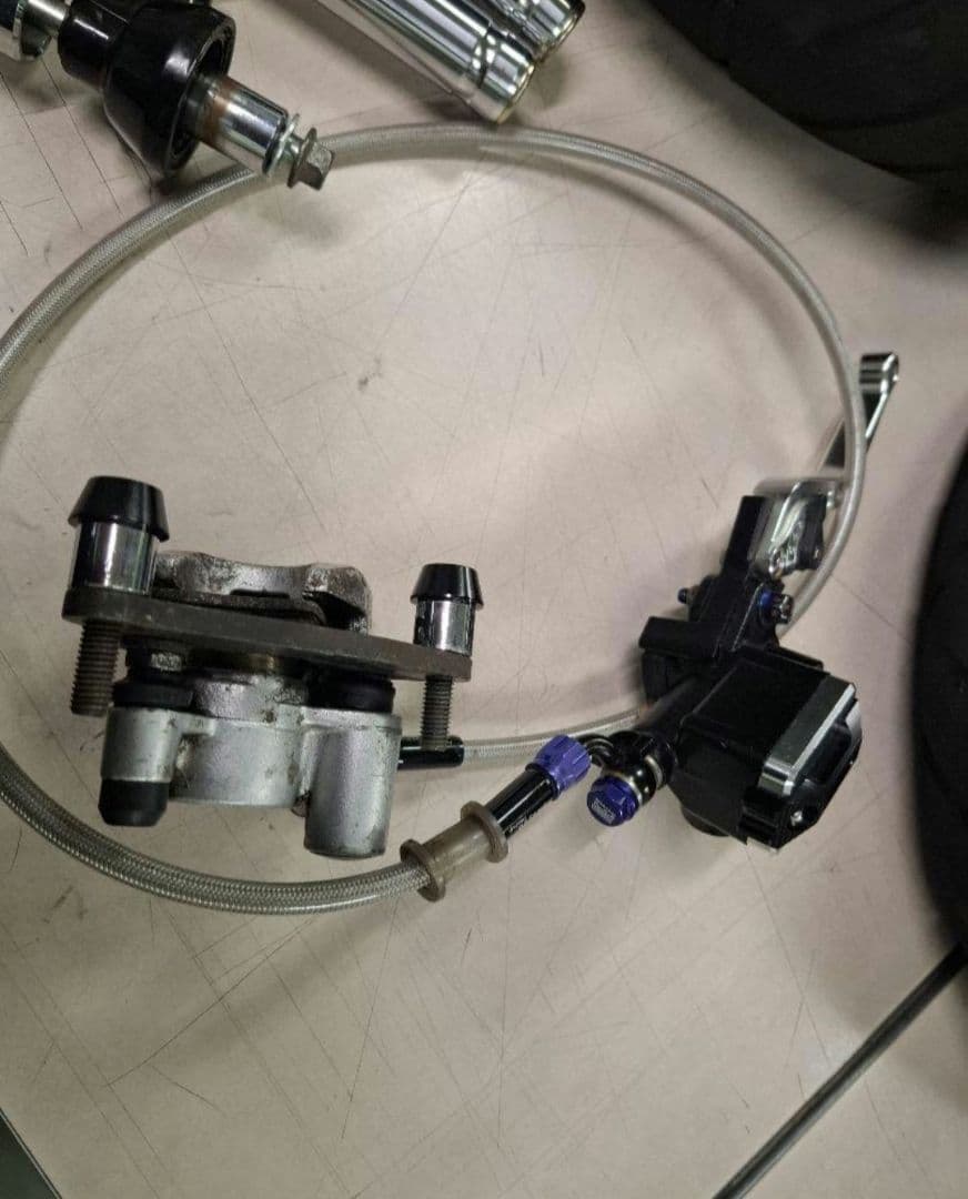 ライブディオZXホイール フォークキャリパーその他パーツセット