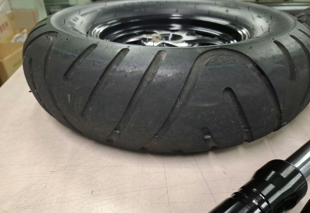 ライブディオZXホイール フォークキャリパーその他パーツセット