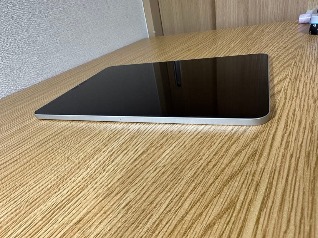 Apple iPad Pro (第3世代) 11インチ シルバー　wifiモデル