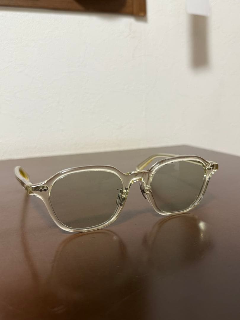 金子眼鏡 クリアフレーム サングラス