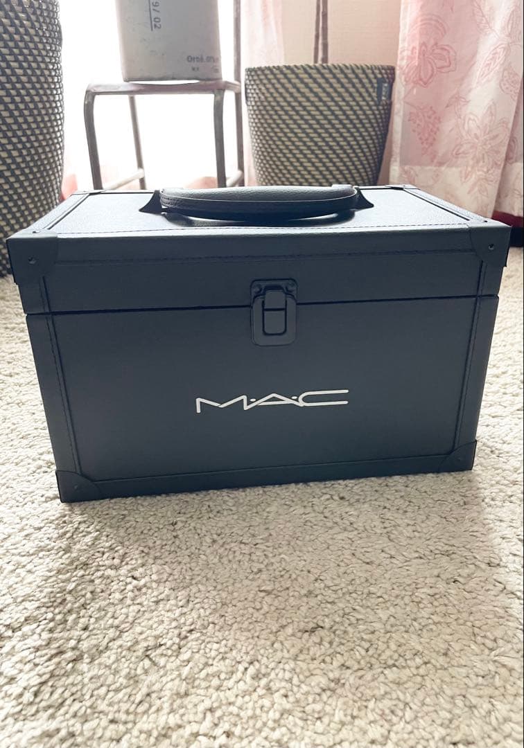 MAC メイクBOX