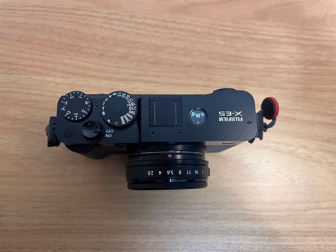 Fujifilm XE5 & XF23MM F2.8 R WR おまけ付き