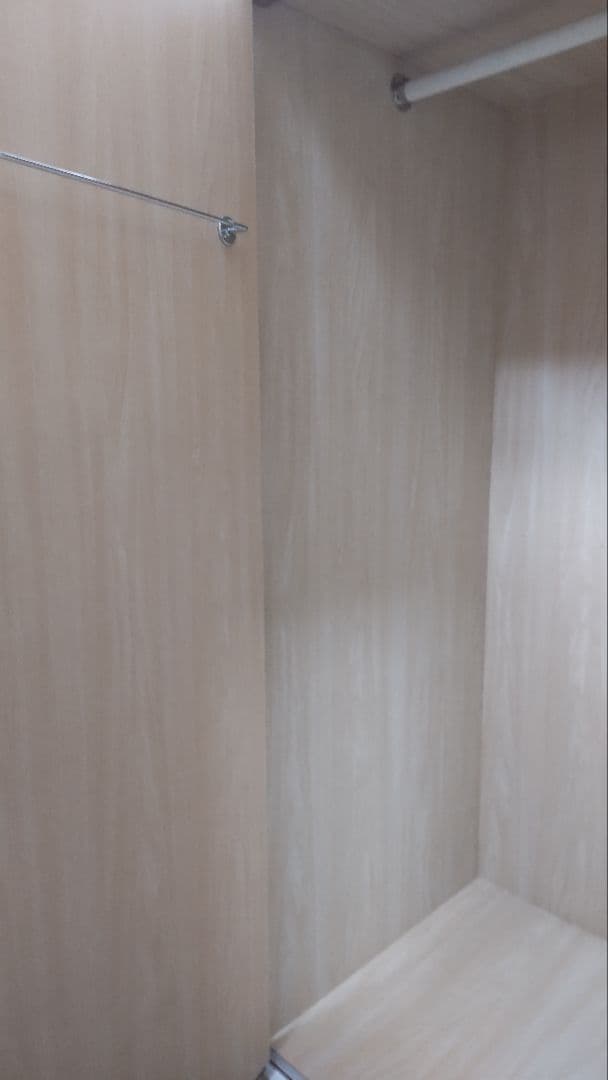 ホワイト スリットデザイン扉 収納タンス