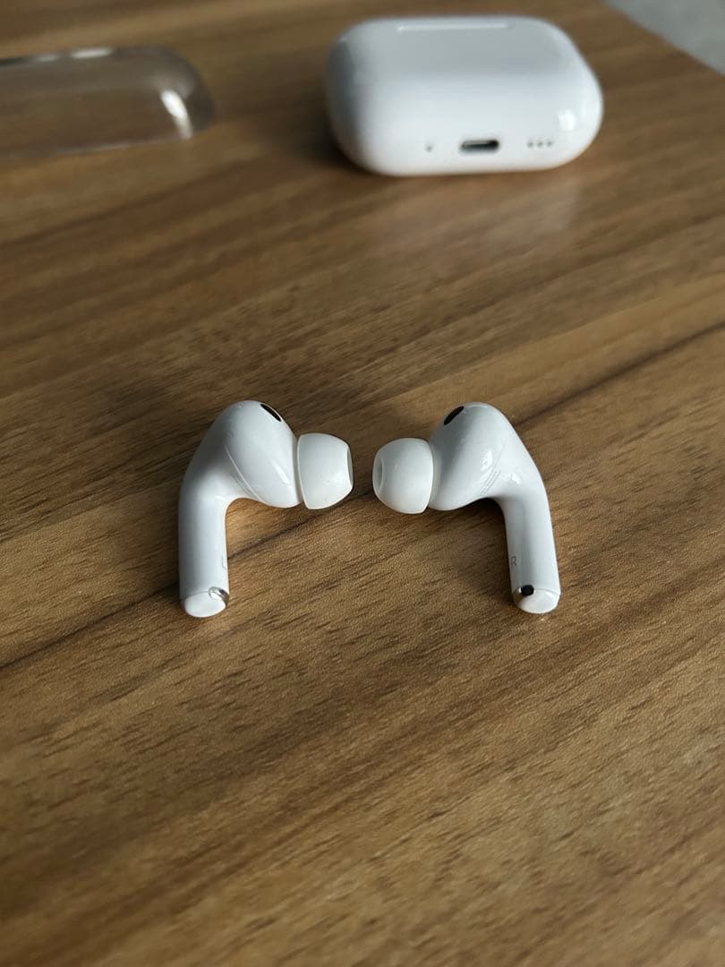 【美品】Apple AirPods Pro3 第3世代　日本製ケース付き