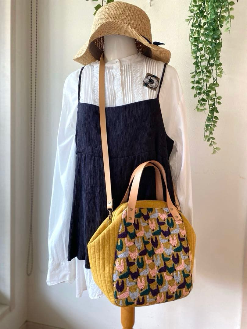 ミナペルホネン\"repo \"ハンドメイド アルミ口金バック