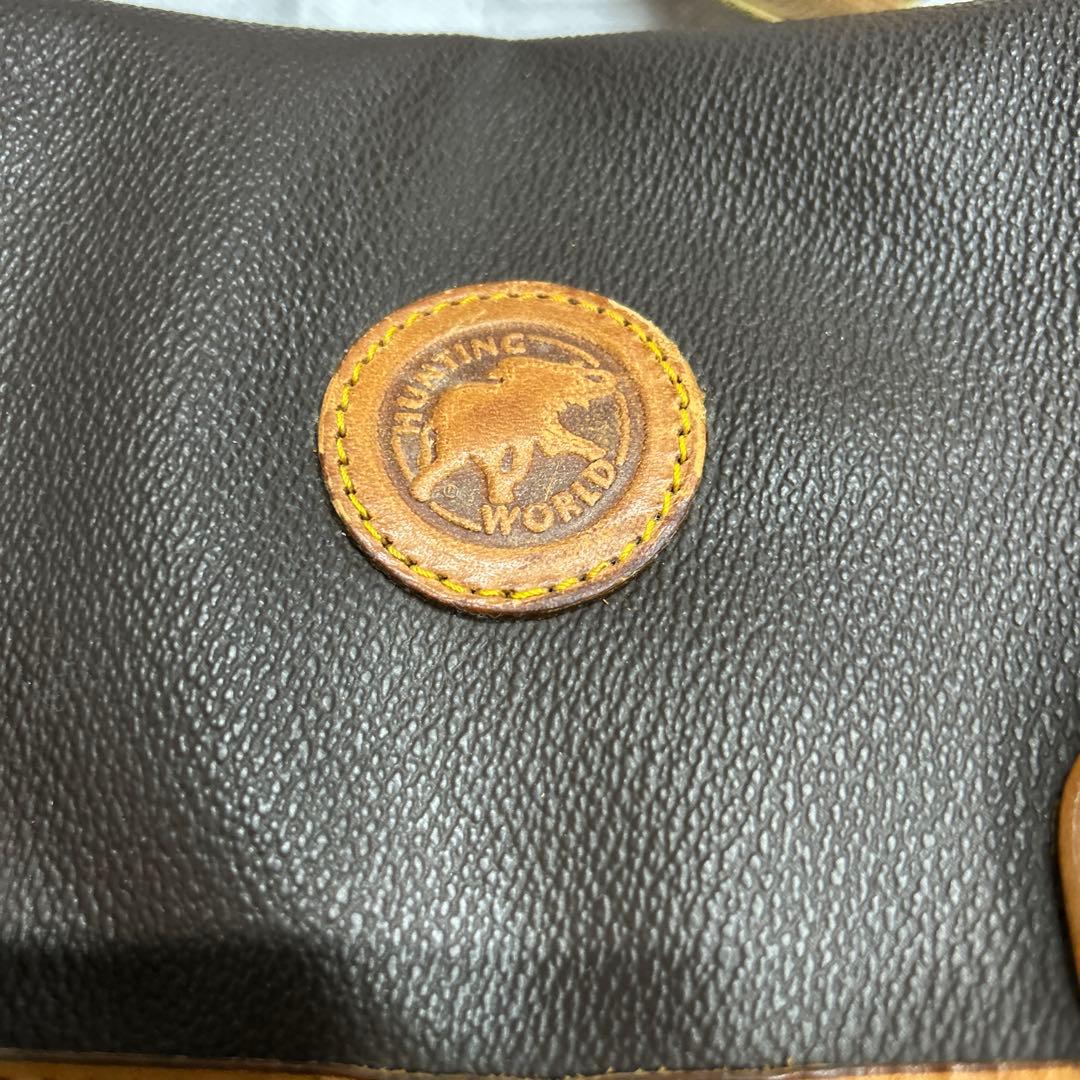 HUNTING WORLD ブラウンショルダーバッグ