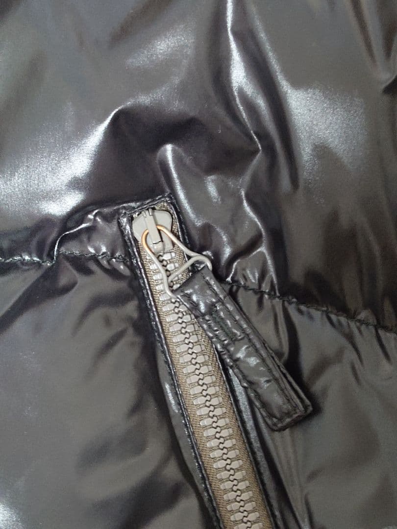 DUVETICA ダウンジャケット フード付き 46