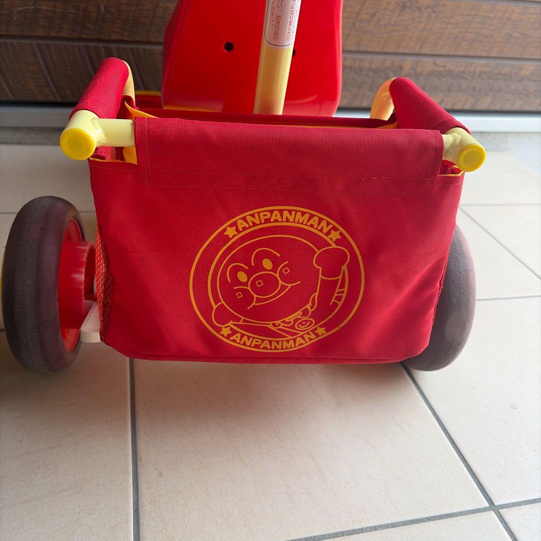 ☆アンパンマン 三輪車 赤