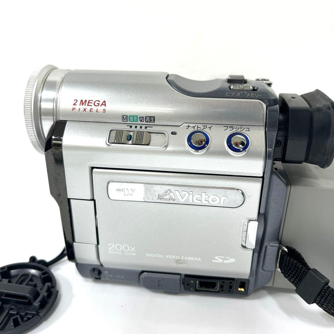 【ジャンク】Victor GR-DZ7 液晶付きデジタルビデオカメラ