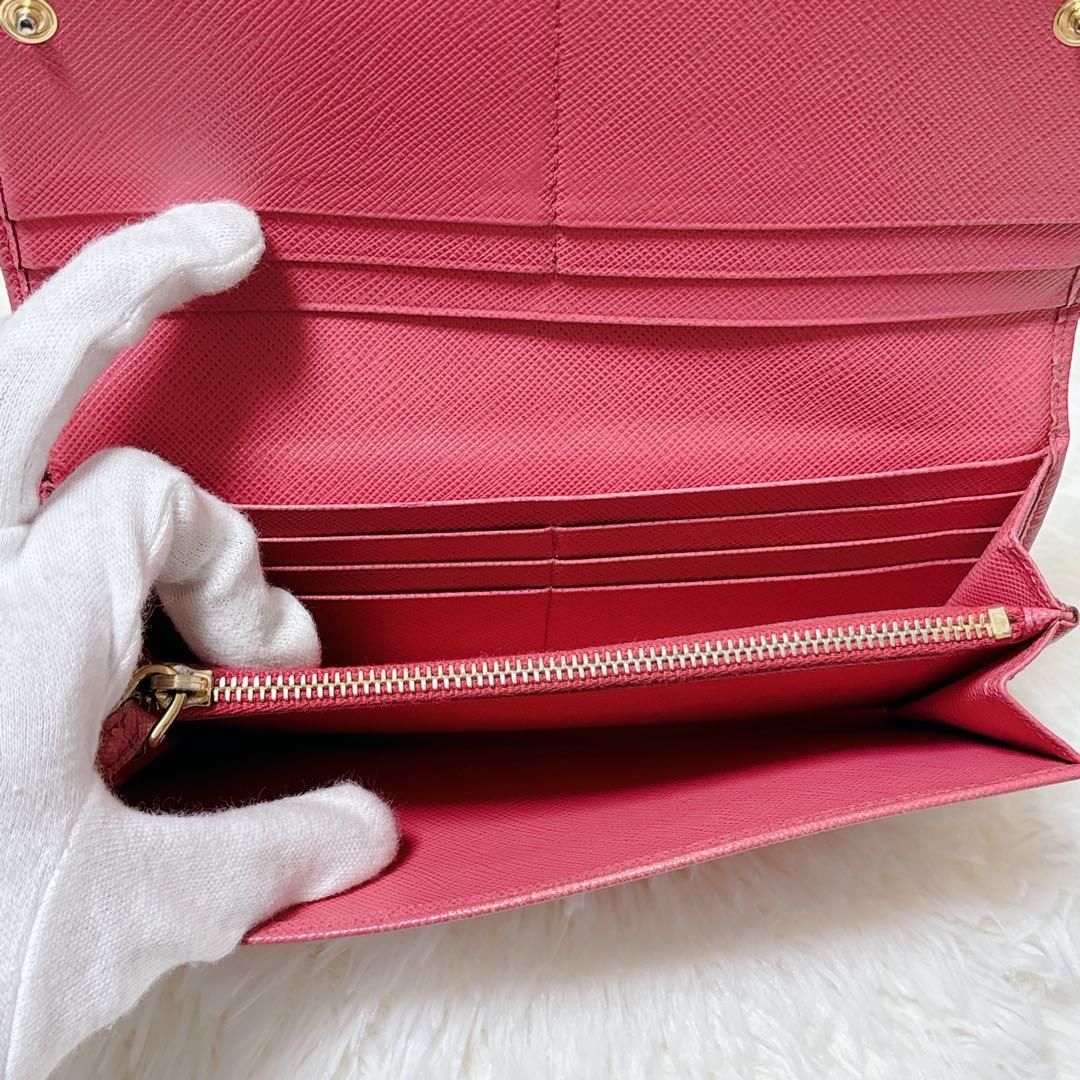 PRADA サフィアーノレザー フラップ 長財布 メタルロゴ ピンク