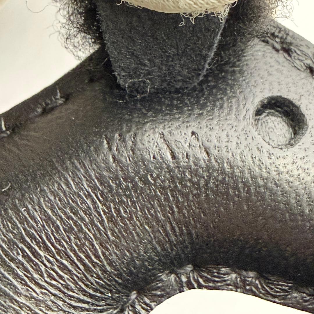 【新品未使用】エルメス バディ チャーム ブラック ムートン W刻印