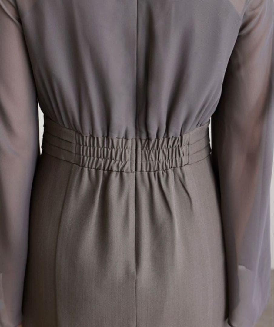 新品 シースルー パーティードレス ジレ付き