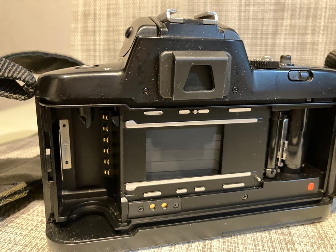 NikonF401x レンズ2、バック付、値段相談ok