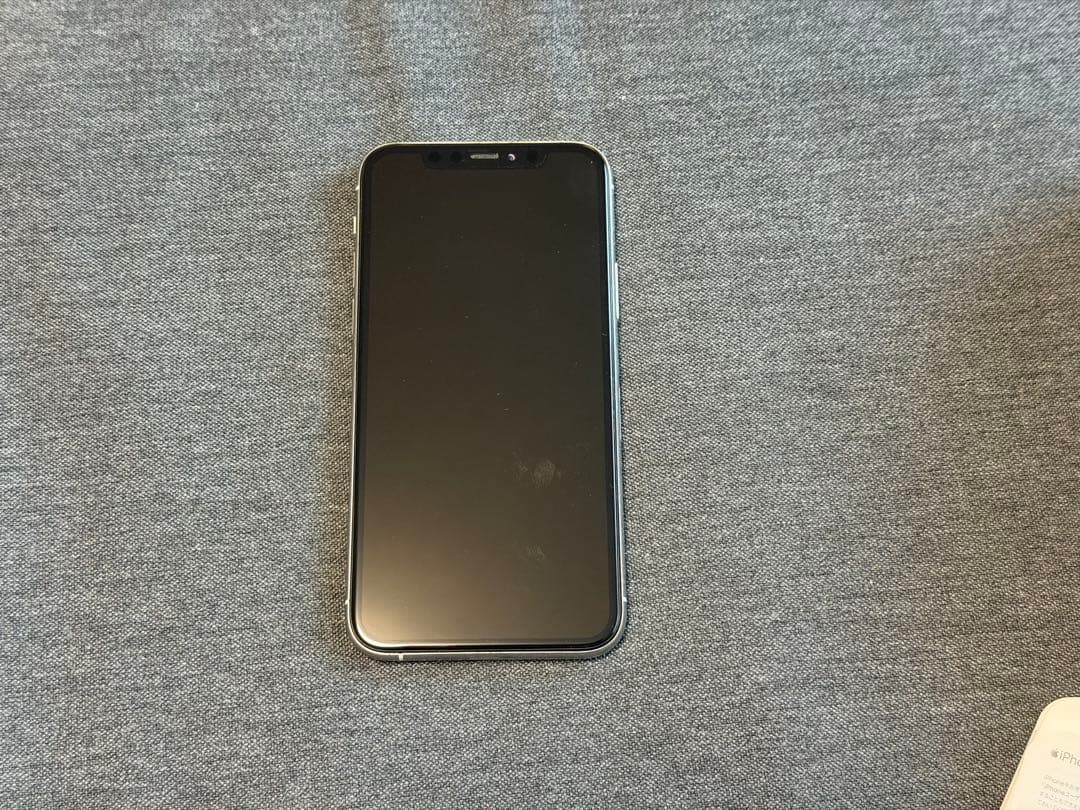 iPhone 11 Pro 64GB シルバー ※Face ID使用不可