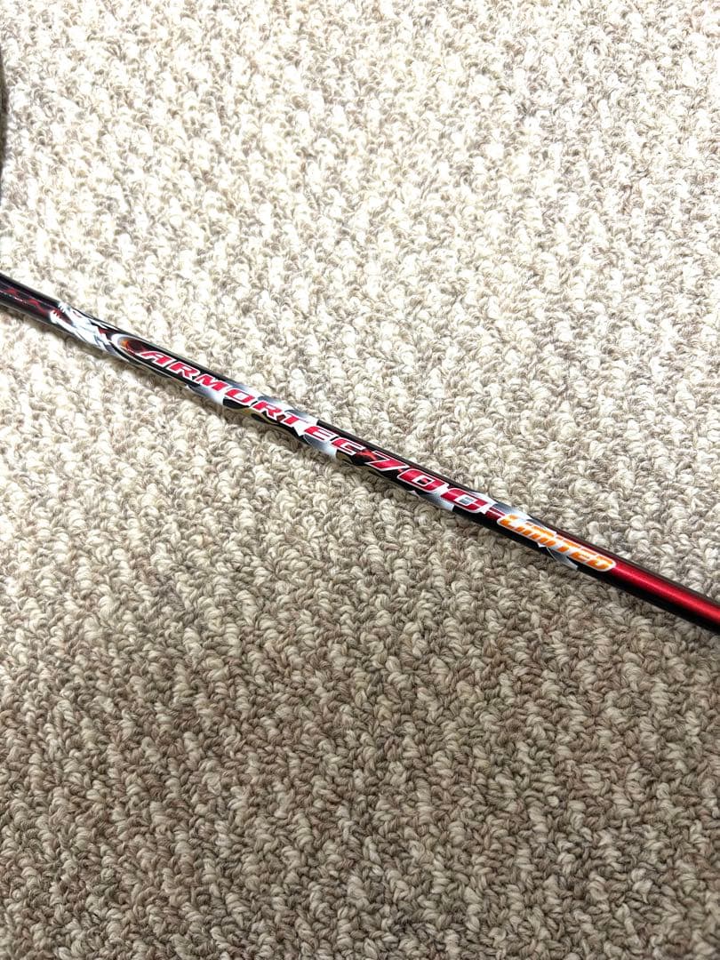 【匿名配送】 YONEX ARMORTEC 700 LIMITED ラケット