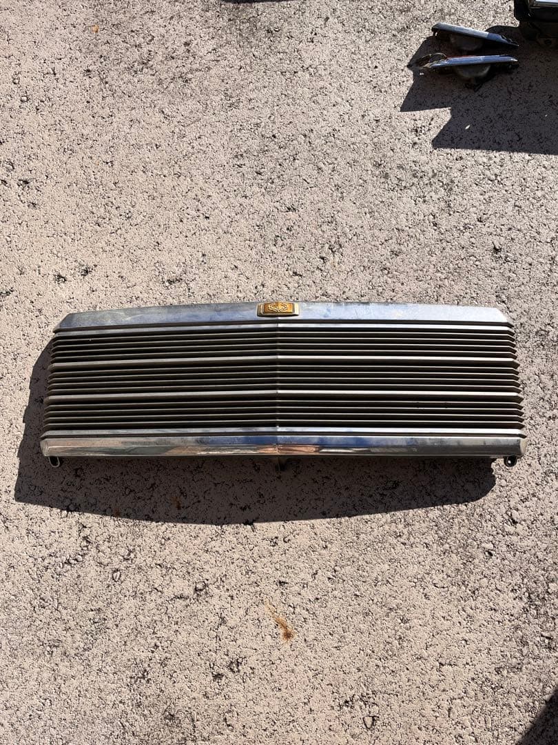 ローレル C230 グリル