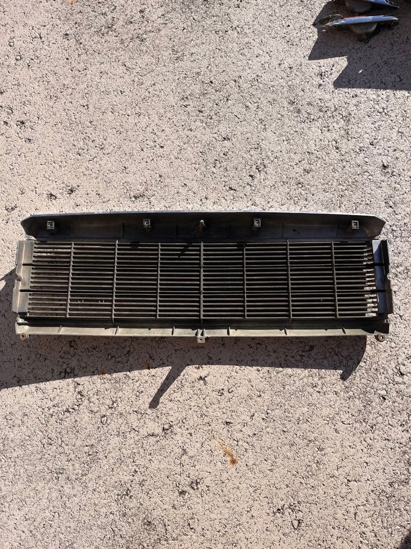 ローレル C230 グリル