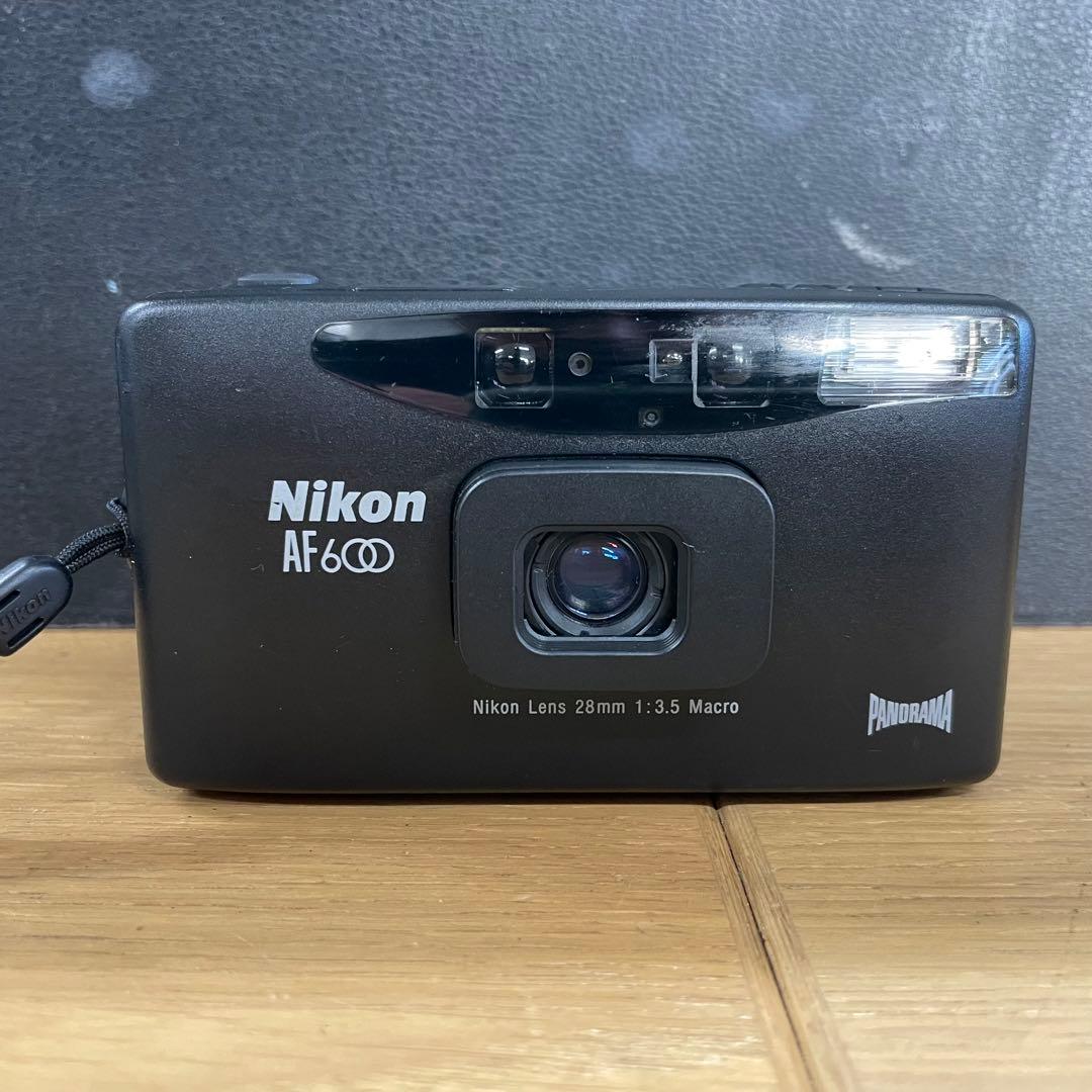 Nikon AF600 Panorama コンパクトフィルムカメラ