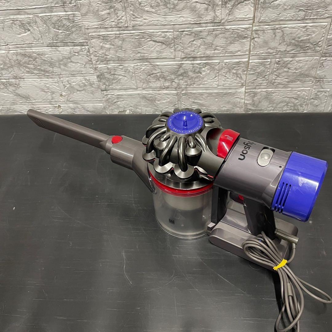 641 送料無料 Dyson V7 Fluffy コードレススティッククリーナー