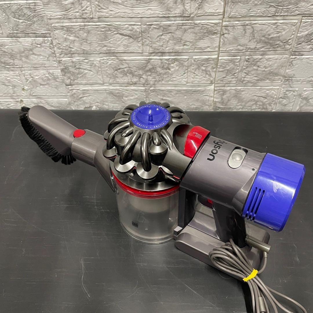 641 送料無料 Dyson V7 Fluffy コードレススティッククリーナー